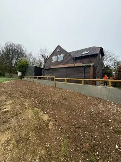 New fencing all done 💪 for our very very loyal customer. ￼
Look at that view ❤️