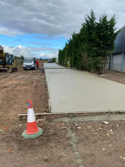 It’s bit of concrete track work today 😬 half down 💪