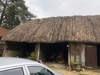 One more completed project 👍💪
Before and after pictures of a beautiful barn.
The old barn was feeling very sorry for its self. 
I can’t wait to see her with her new thatched roof ❤️￼